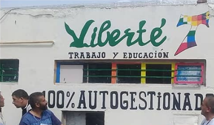 Mural en el patio de CPU en ocasión de la 1er maratón.
