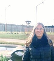 Diana Márquez de Víctimas por La Paz: “hay victimas a ambos lados de los muros.”